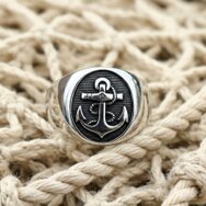 Handgefertigter Anker Siegelring aus 925 Sterling Silber mit geschwärztem maritimem Motiv