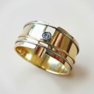 Bandring Gold 585 breit Brillant Diamant modern Bicolor Silberdraht Designerschmuck massiv Zargenfassung
